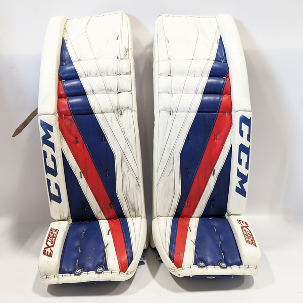 CCM Extreme Flex III - Used Pro Stock Goalie Pads White/Blue/Red)