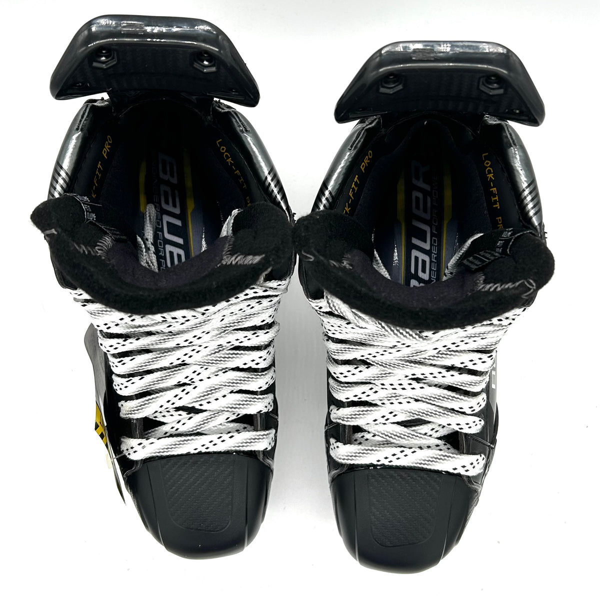 特価 Bauer 躓く UltraSonic Glove 13in 黒白 