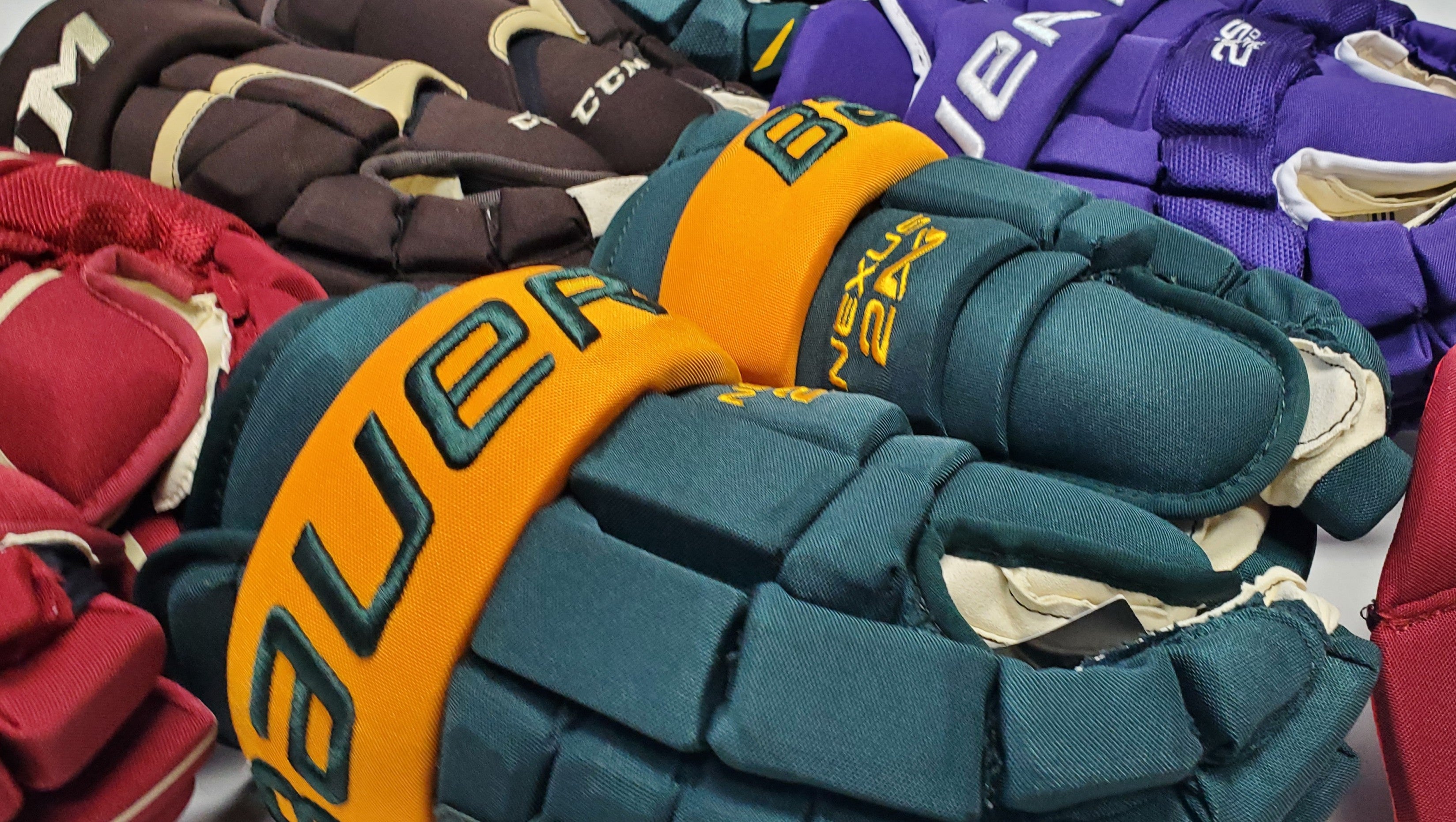 Pro Blackout™ Hockey Gloves