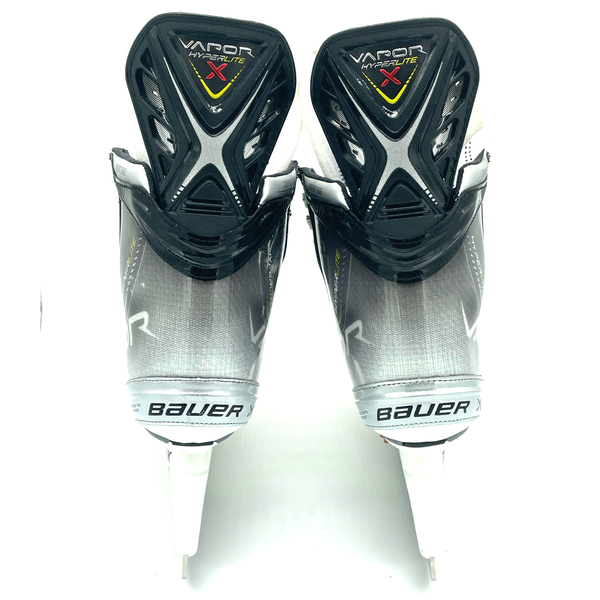 Bauer Vapor Hyperlite - Pro Stock Hockey Skates - Size L11.25 R10.125