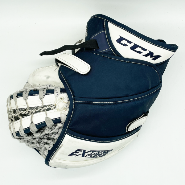 CCM Extreme Flex III - Used Pro Stock Goalie Glove (White/Navy)