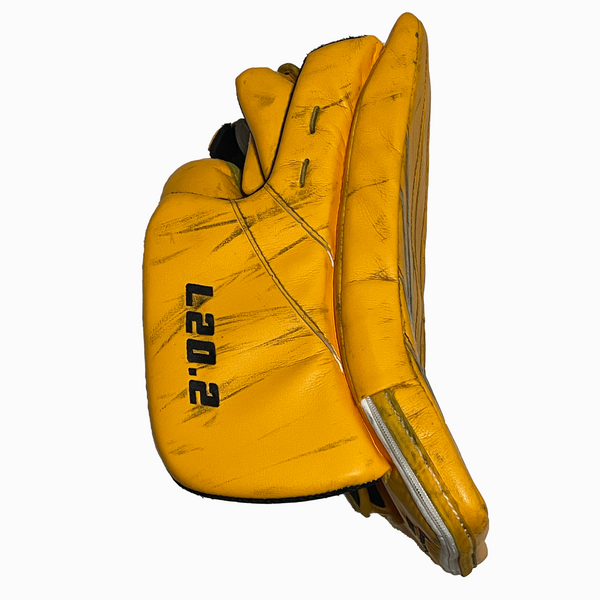 True L20.2 - Used Pro Stock Full Goalie Set (Yellow)