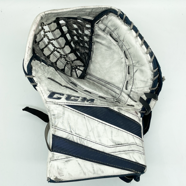 CCM Extreme Flex III - Used Pro Stock Goalie Glove (White/Navy)