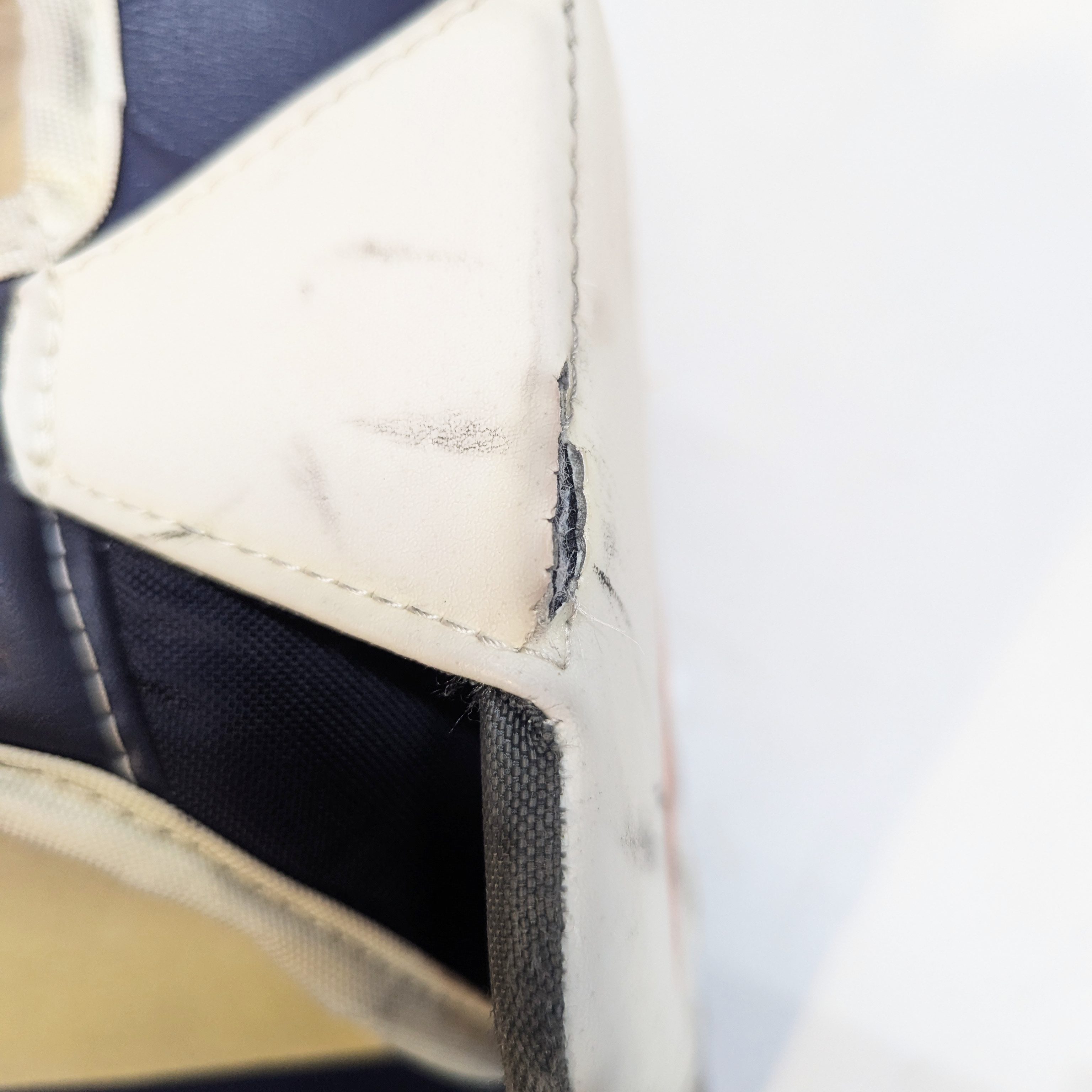 Bauer Vapor Hyperlite - WHL Pro Stock Goalie Blocker (White/Navy/Orange)