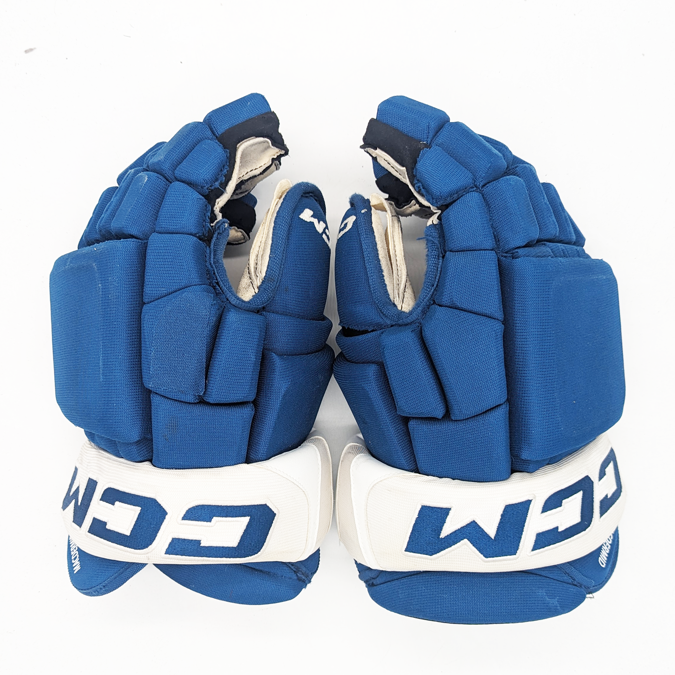 CCM UCL+ - Used NHL Pro Stock Glove - Colorado Avalanche (Blue/White)