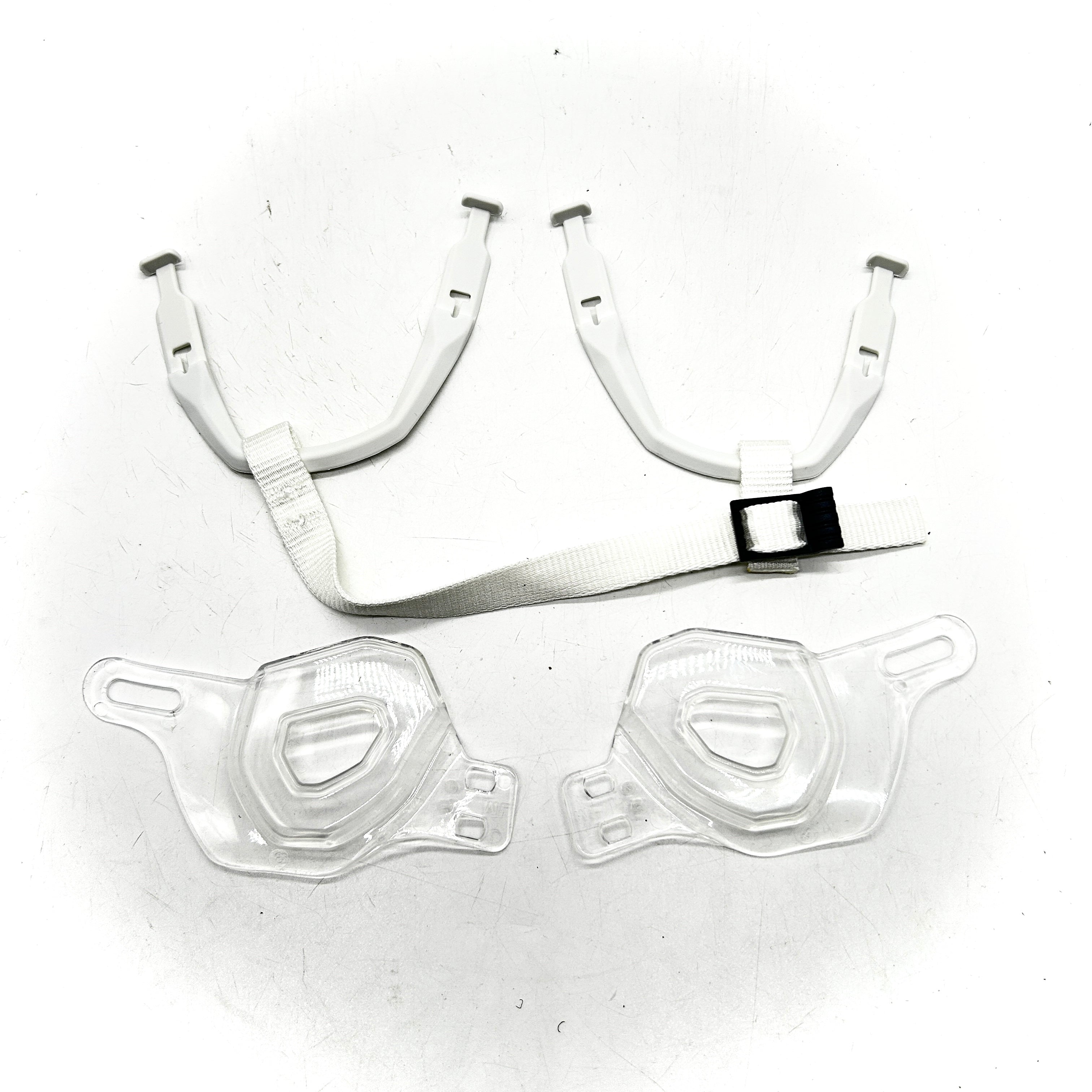 CCM Tacks - Ear Guards & Loops (White)