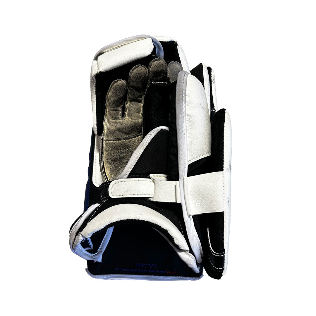 True Catalyst PX3 - Used Pro Stock Goalie Blocker (White/Blue/Gold)