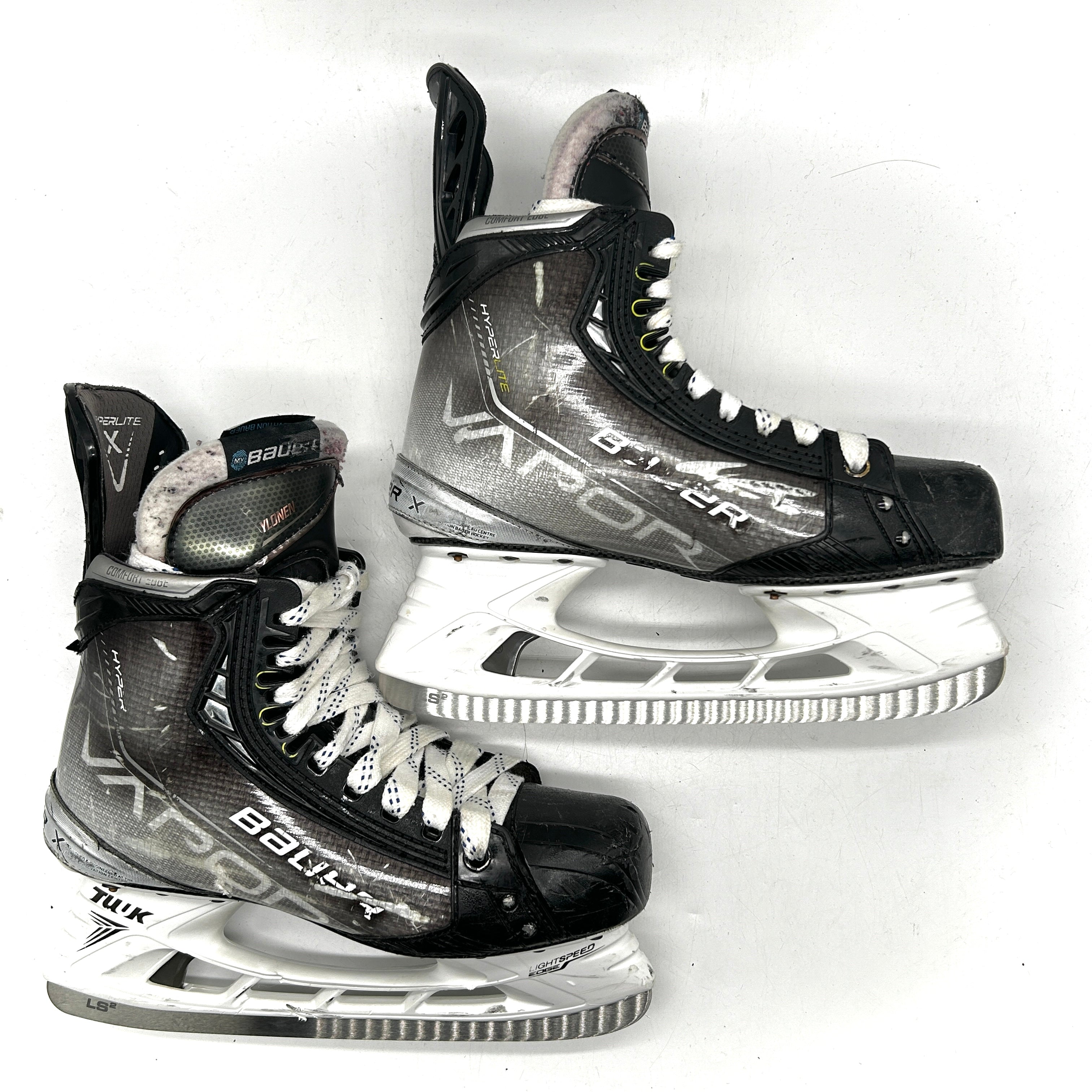 Bauer Vapor Hyperlite - Used NHL Pro Stock Skates - Jesse Ylonen - Size 8