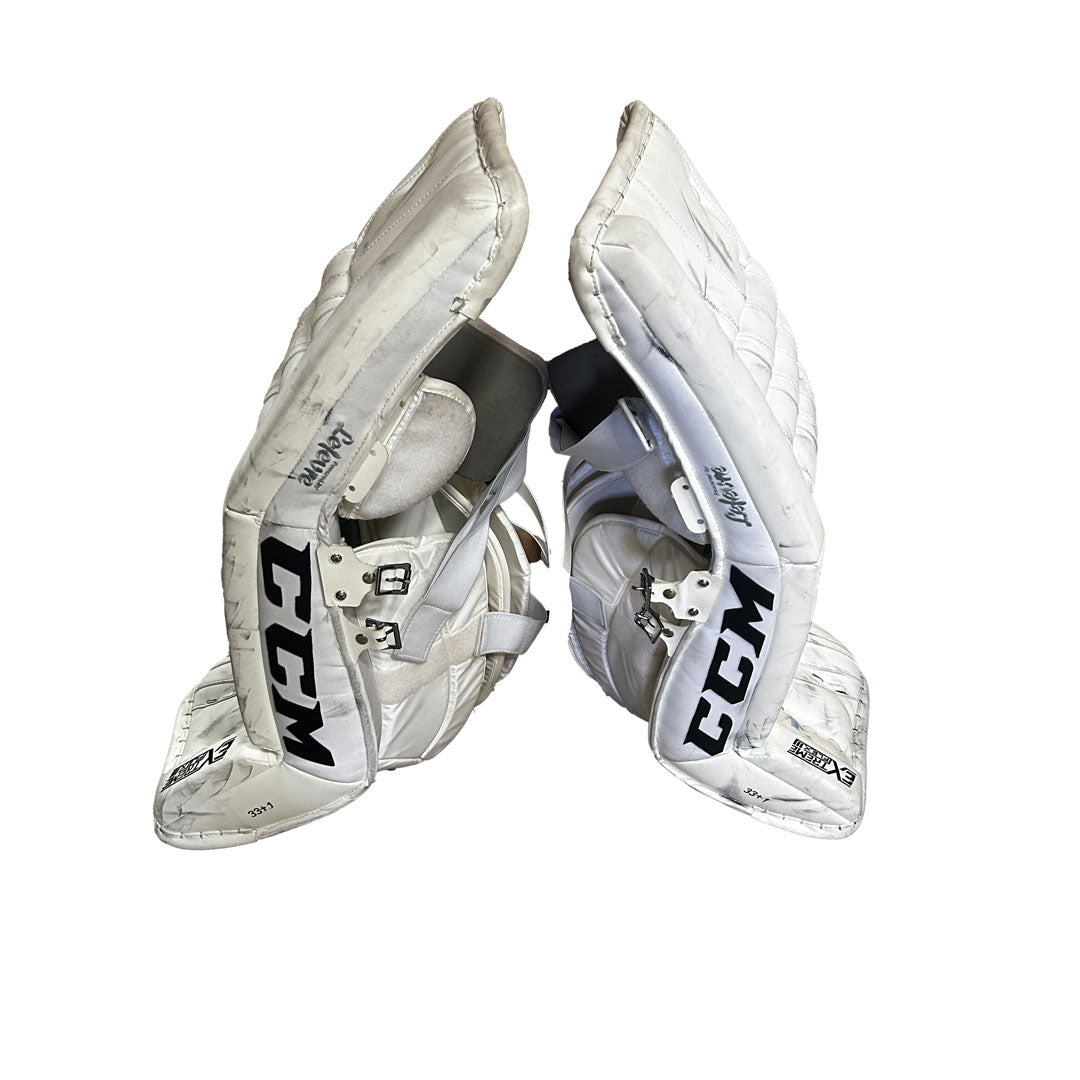 CCM Extreme Flex III - Used Pro Stock Goalie Pads (White)