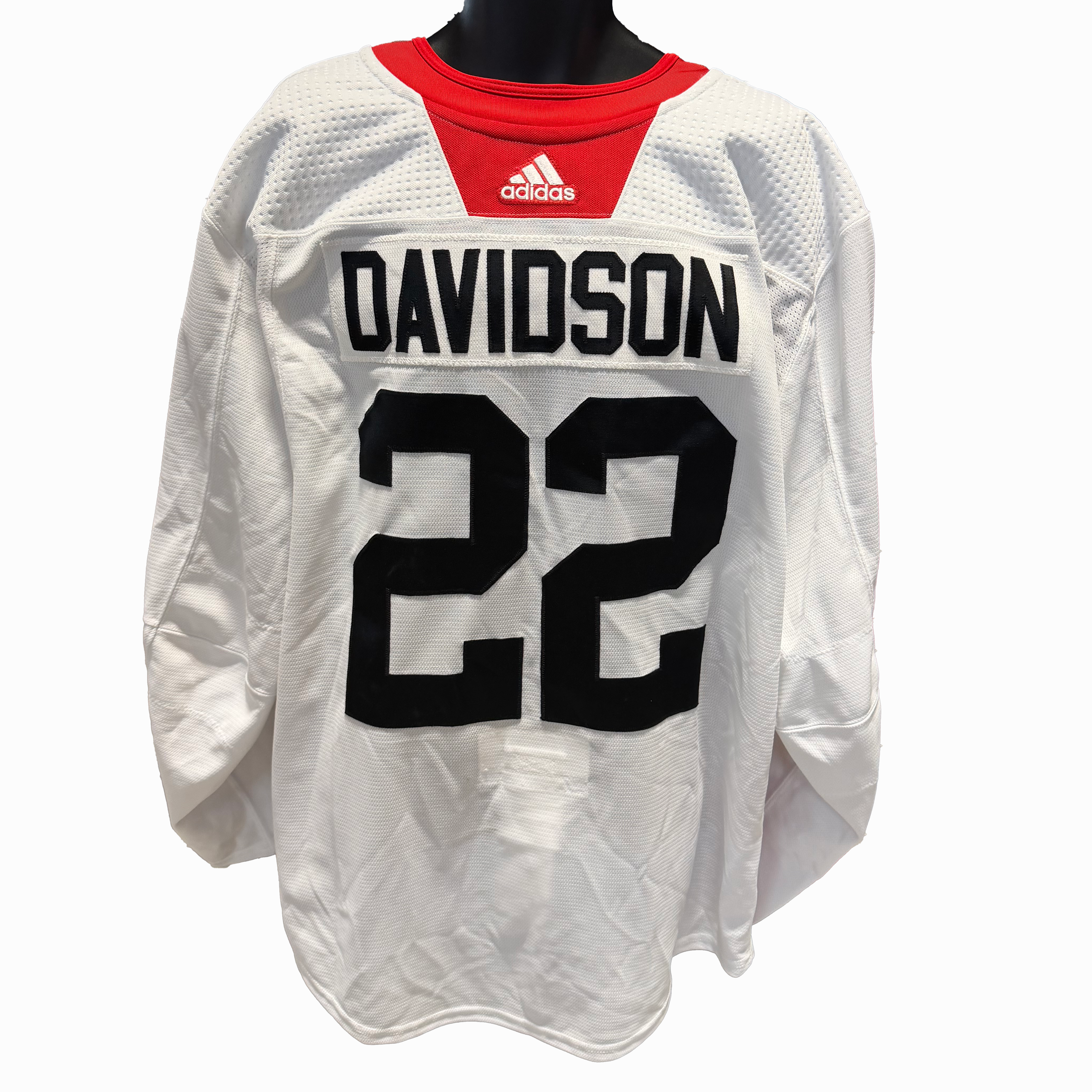 NHL - Used Chicago Blackhawks Adidas Practice Jersey With Namebars (White)