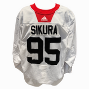 NHL - Used Chicago Blackhawks Adidas Practice Jersey With Namebars (White)