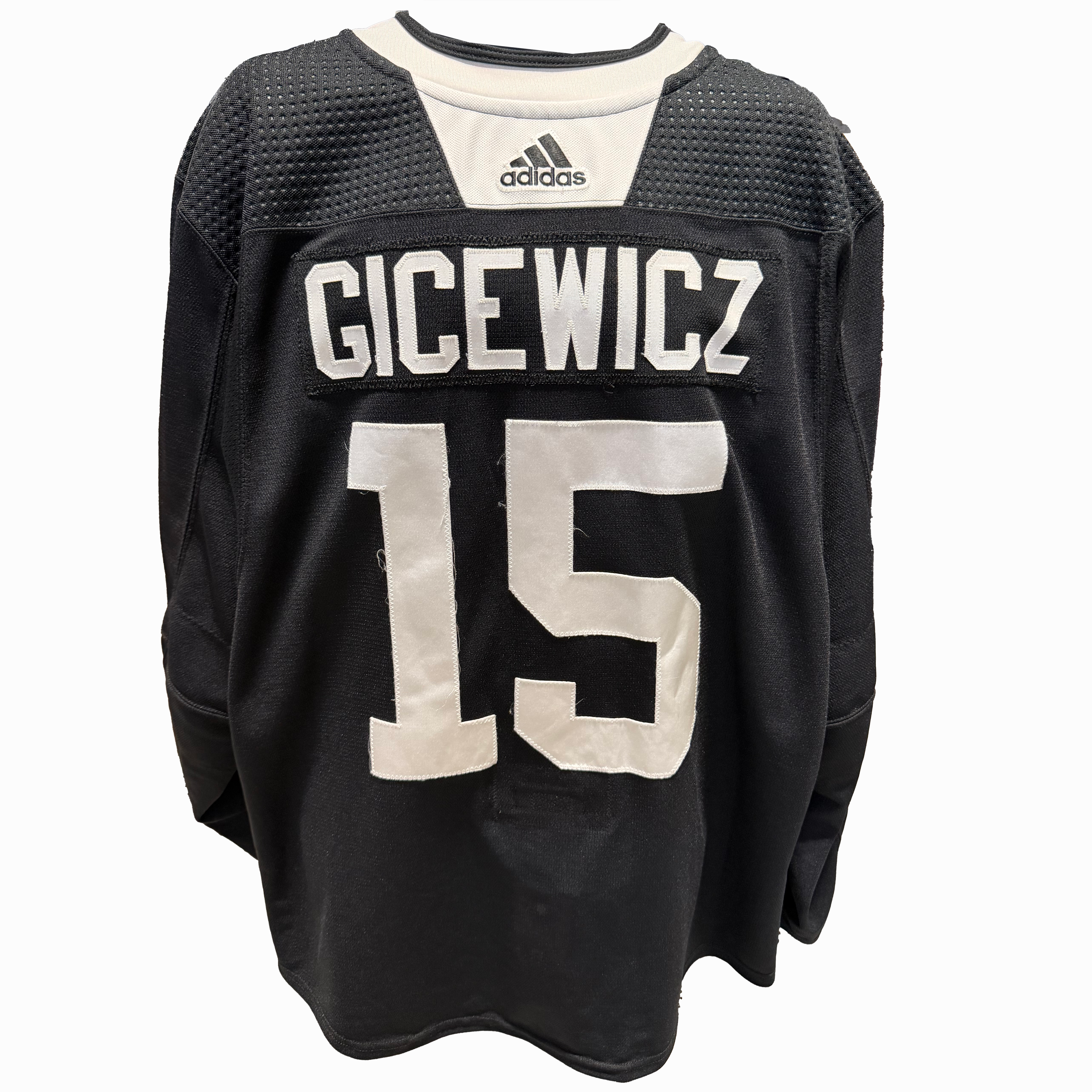 NHL - Used Chicago Blackhawks Adidas Practice Jersey With Namebars (Black)