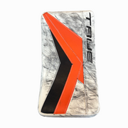 TRUE Catalyst PX3 - Blocker de gardien de but professionnel LNH usagé - Ivan Fedotov (Blanc/Orange)