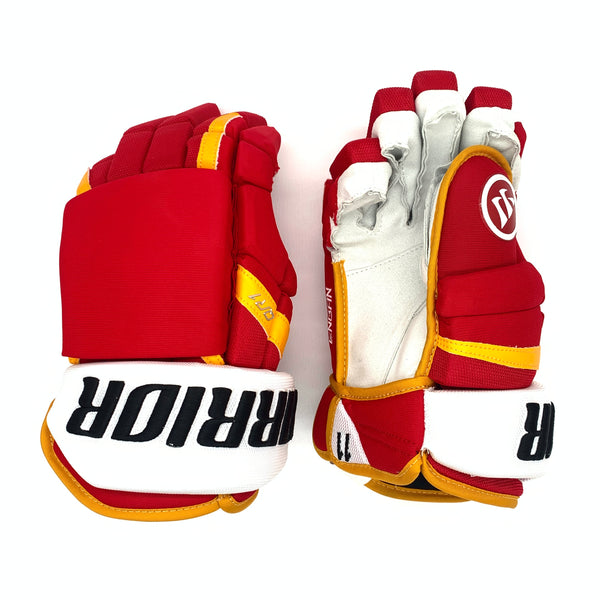 Warrior Covert QR1 Pro - NHL Pro Stock Glove - Mikael Backlund (Red/Yellow/White)