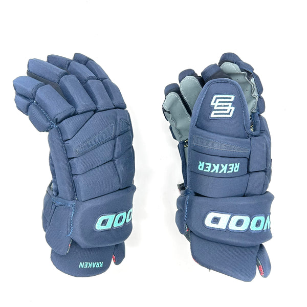 Seattle Kraken on X: pro tip: bring your own goalie glove to