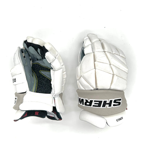 Sherwood Rekker Legend Pro - NHL Pro Stock Glove - Los Angeles Kings (White/Grey/Black)