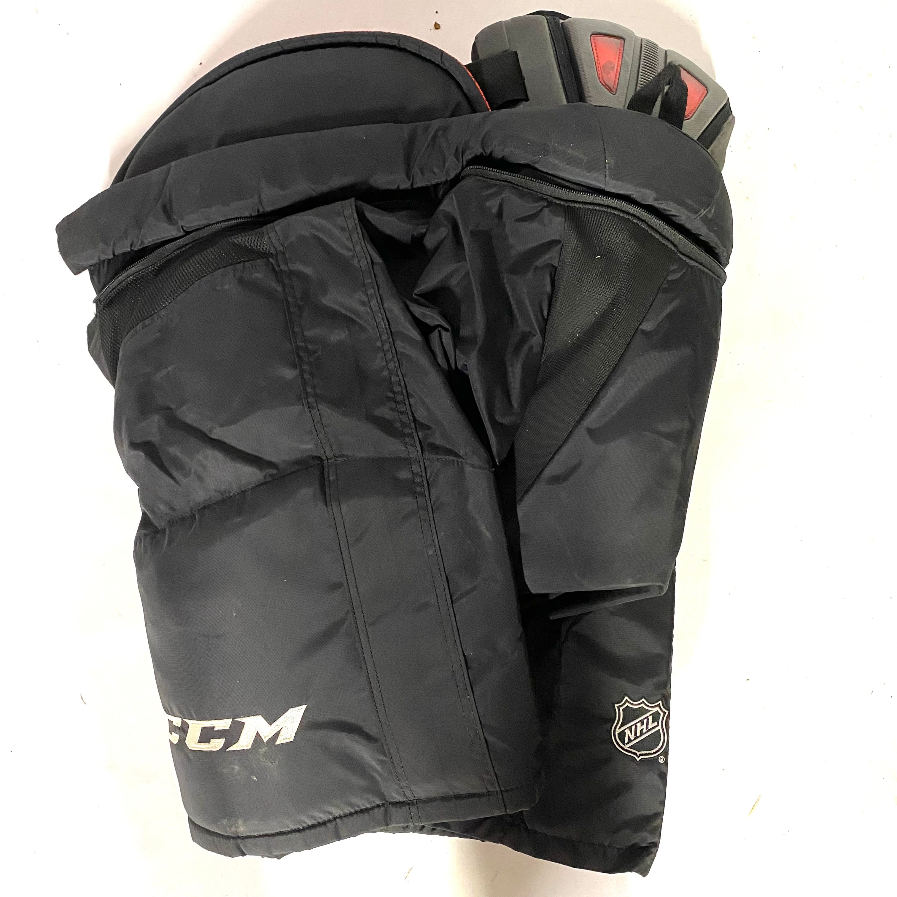 CCM HP45X - Used NHL Pro Stock Hockey Pants (Black)