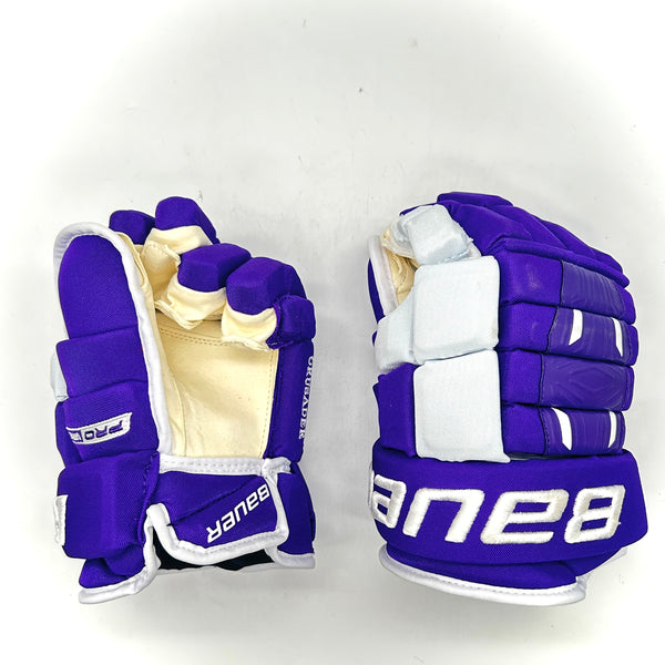 hockey gear bauer Bauer Pro Series - NCAA Pro Stock Hockey Gloves - Intermediate (Purple/White)