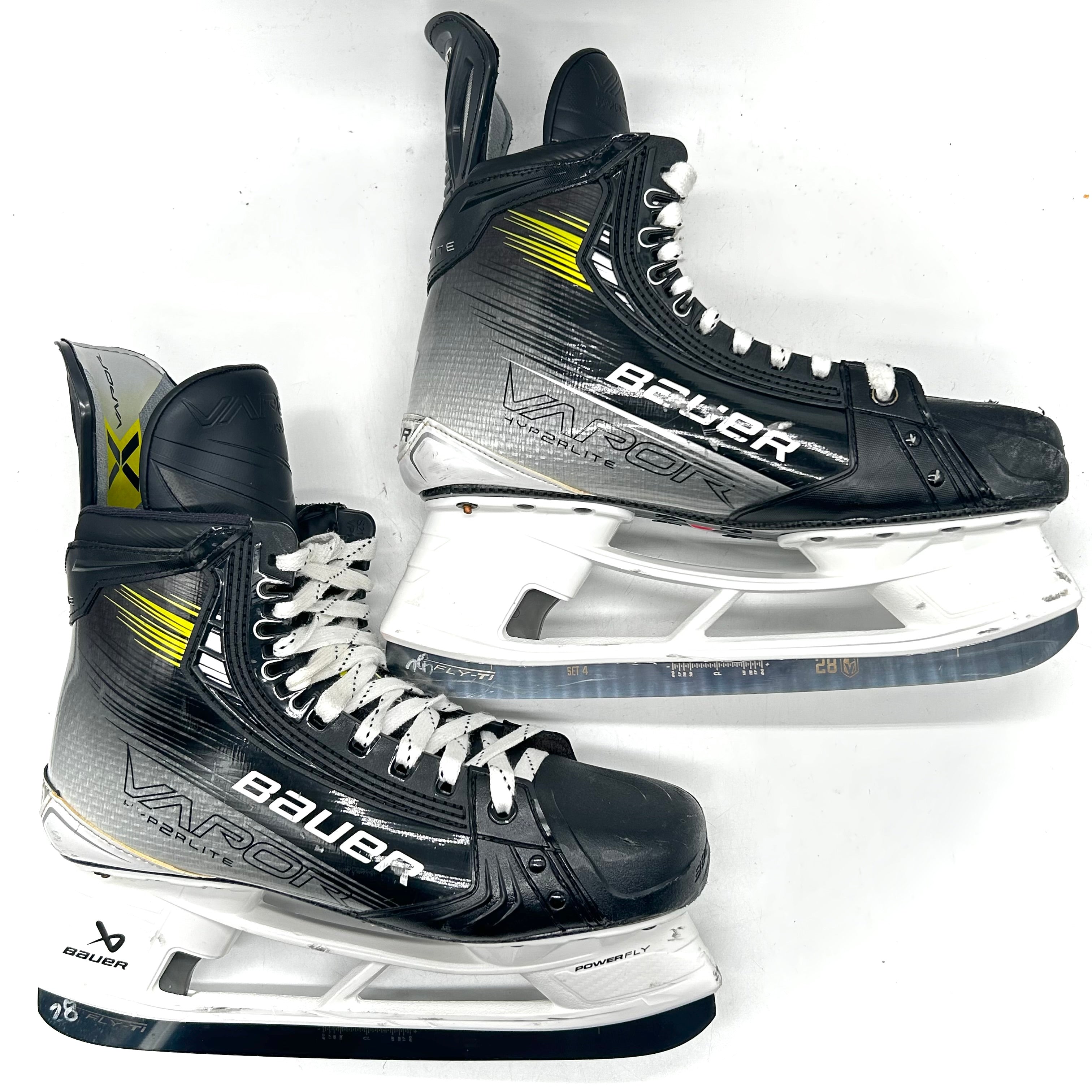 Bauer Vapor Hyperlite 2 - Used NHL Pro Stock Skates - Dmitry Orlov - Size 9.5D