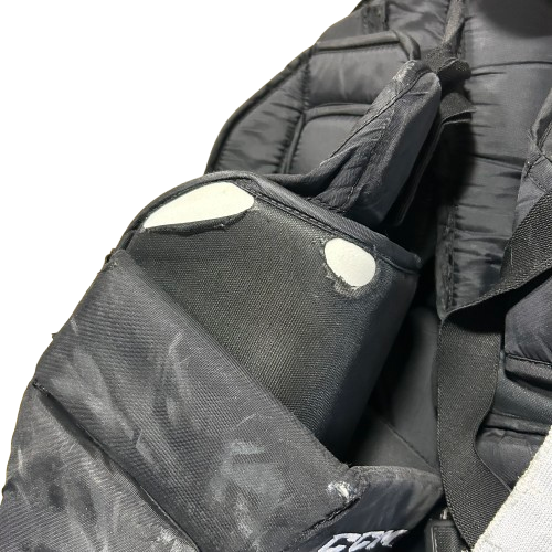 CCM Pro - Used Pro Stock Goalie Chest Protector (Black)