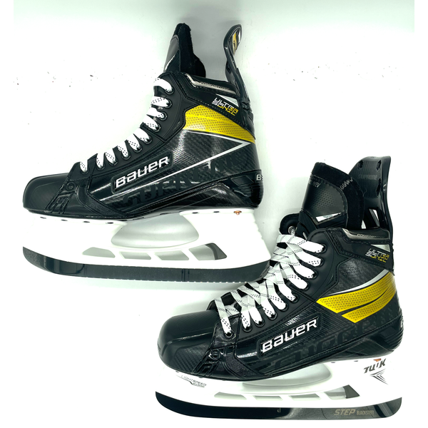 Bauer Supreme Ultrasonic - New Pro Stock Hockey Skates - Size 9.5EE