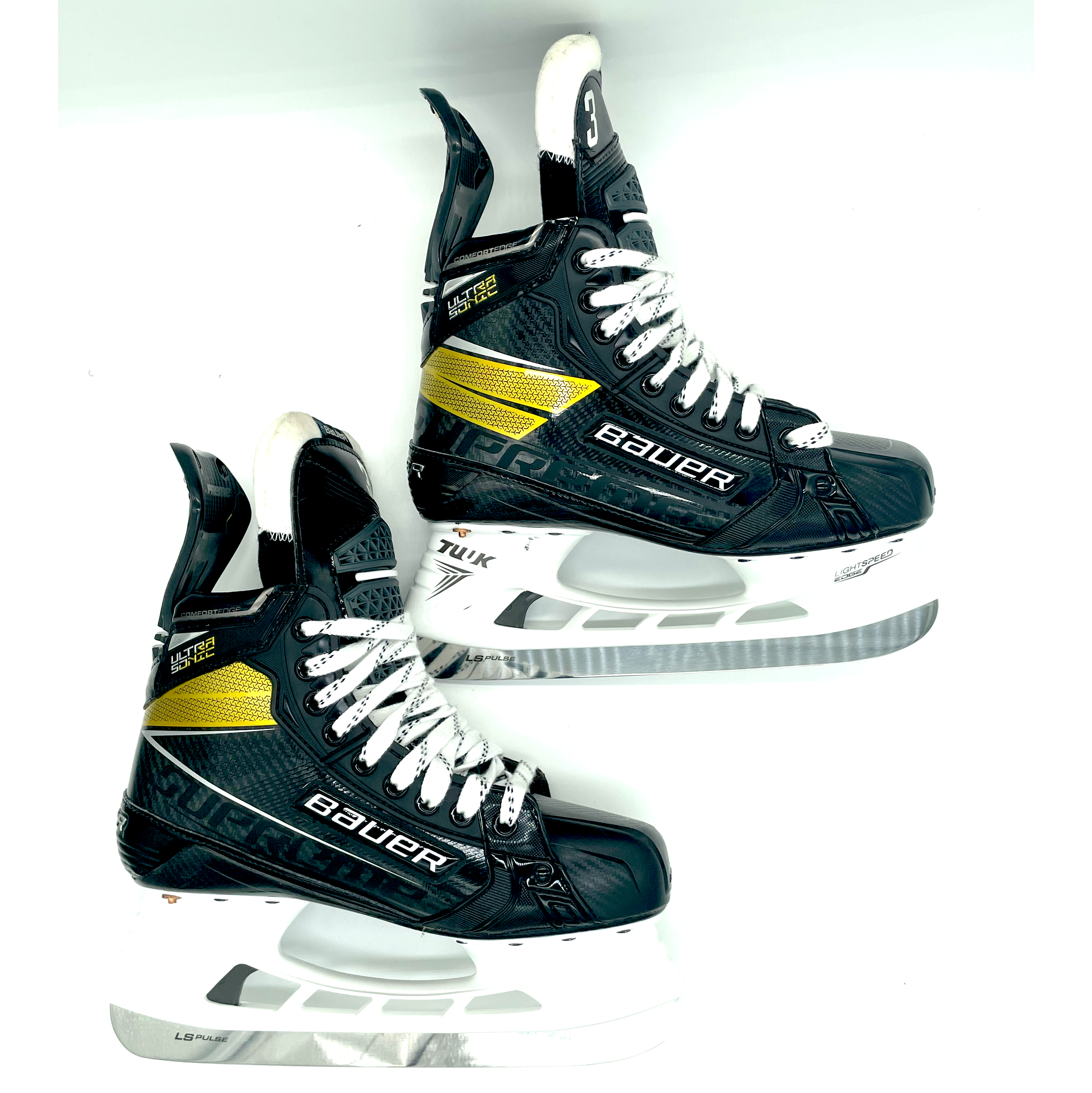 Bauer Supreme Ultrasonic - Pro Stock Hockey Skates - Size 7D