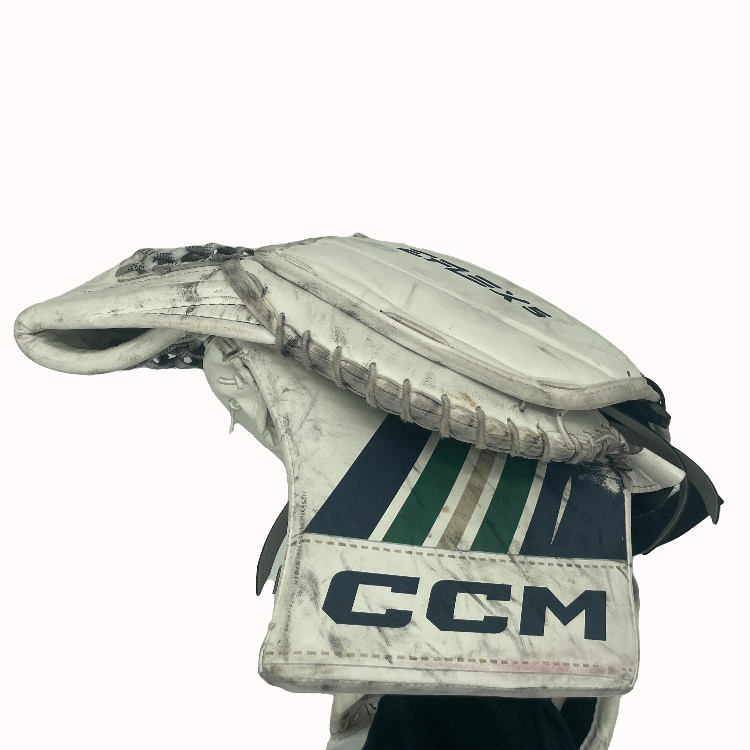 Thatcher Demko - CCM Extreme Flex 5 Used Goalie Trapper (NHL)
