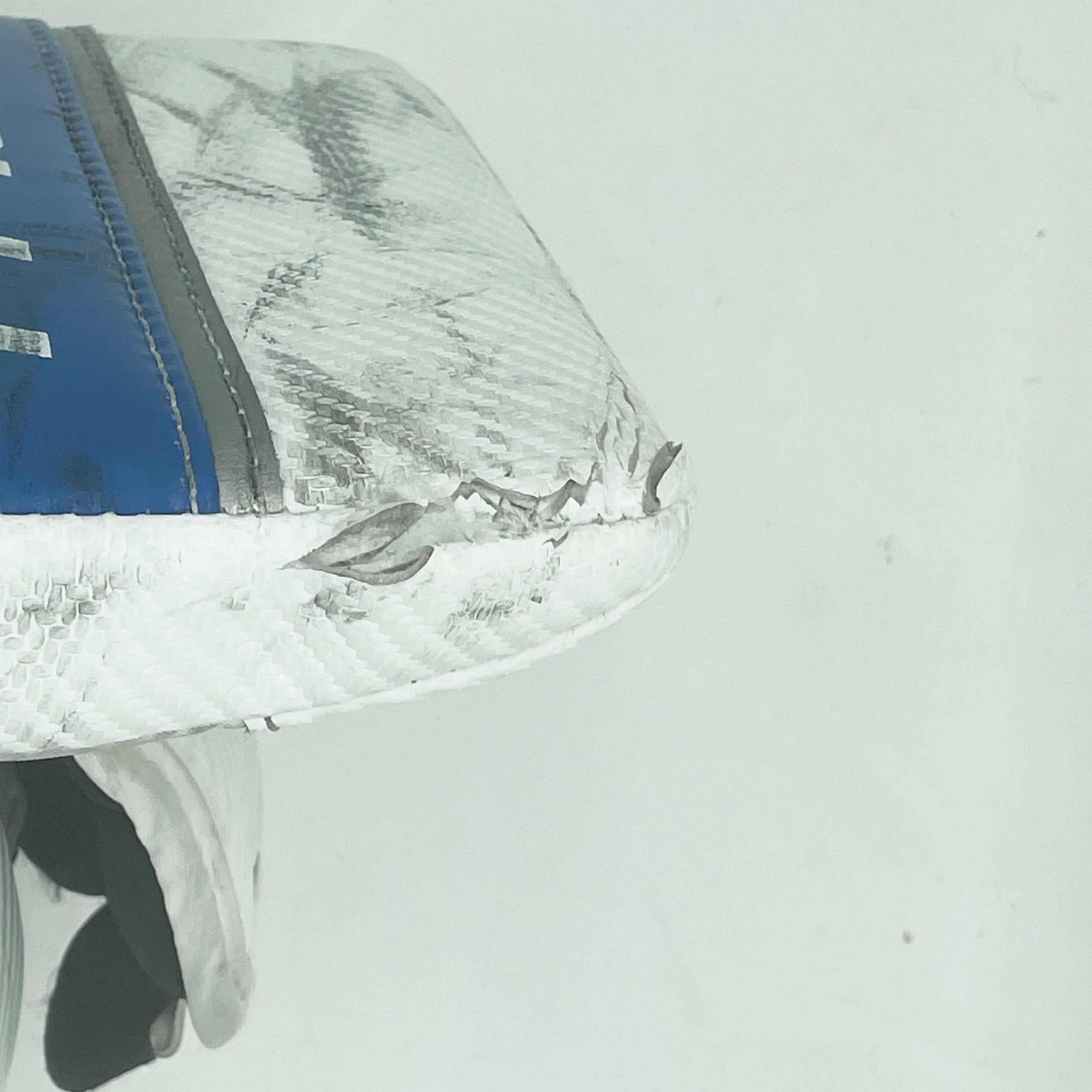 True L87 - Used Pro Stock Goalie Blocker (White/Blue)