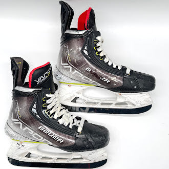 Bauer Vapor Hyperlite - Used Pro Stock Hockey Skate - Size 4.5D
