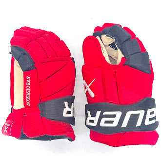 Bauer Vapor Hyperlite - Used NHL Pro Stock Glove - Andrei Svechnikov (Red/Black)