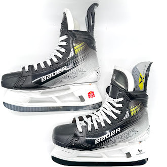 Bauer Vapor Hyperlite 2 - Pro Stock Hockey Skates - Size 10
