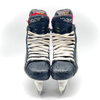 Used Bauer Vapor Hyperlite - Pro Stock Hockey Skates - Size 7 Fit 1