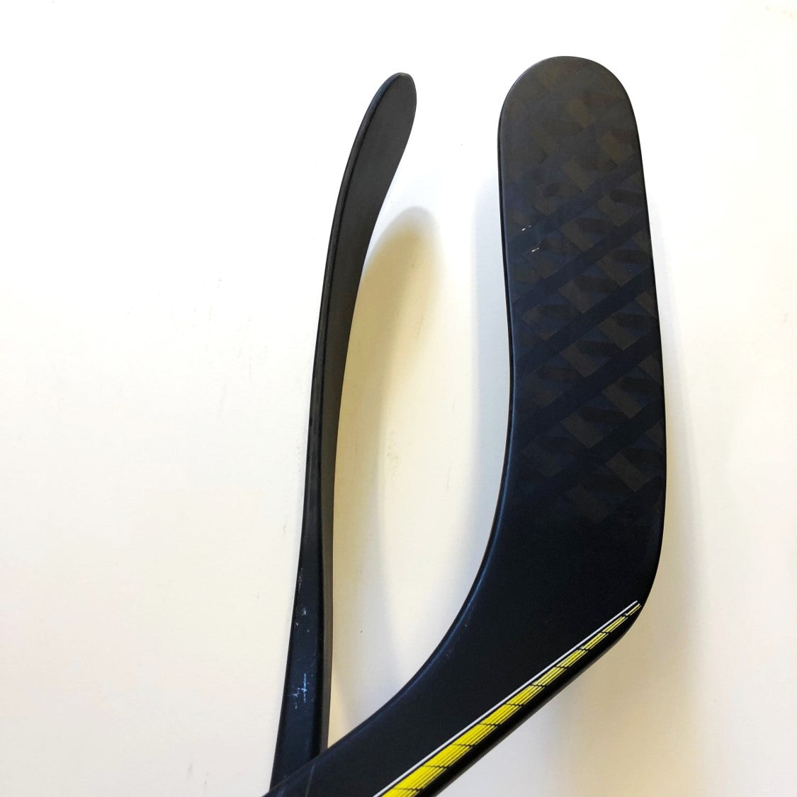 CCM Super Tacks 2.0