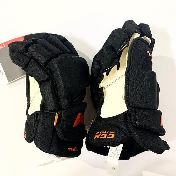 CCM HGPJSPP - NHL Pro Stock Glove - Philadelphia Flyers (Black/Orange)