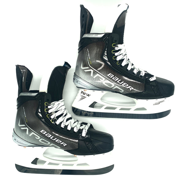 Bauer Vapor Hyperlite - Pro Stock Hockey Skates - Size 8.5D
