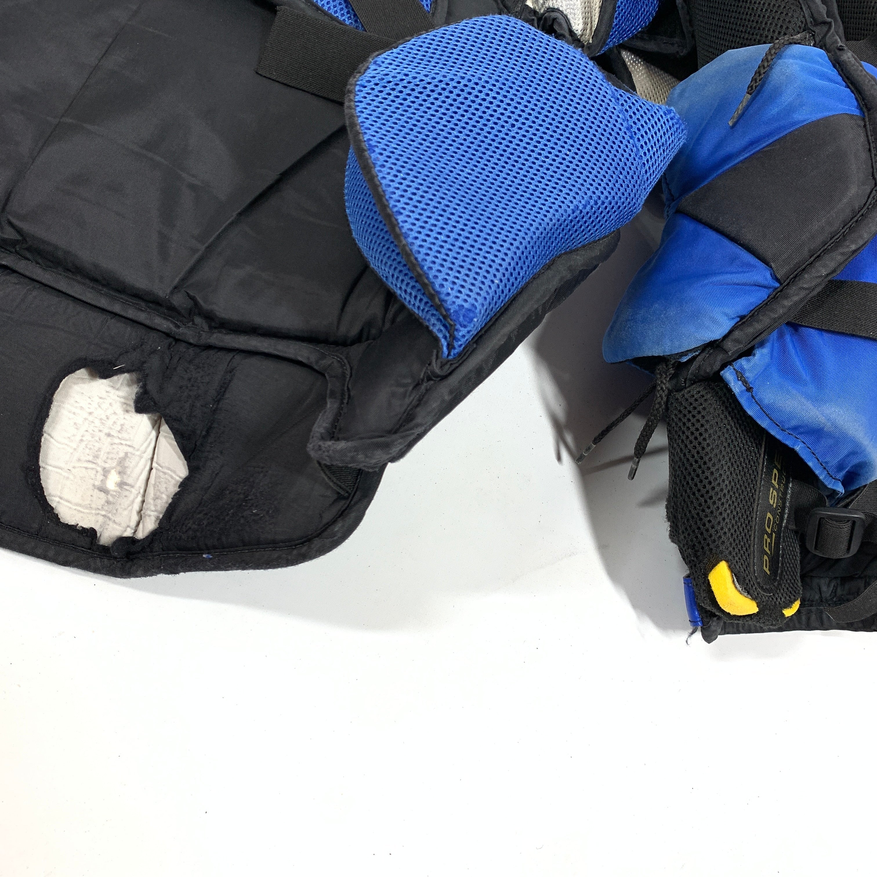 Vaughn Velocity V7  - Used Pro Stock Goalie Chest Protector (Blue/Black)