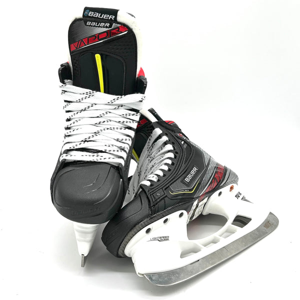 Bauer Vapor 2X Pro - Pro Stock Hockey Skates - Size 3.5D