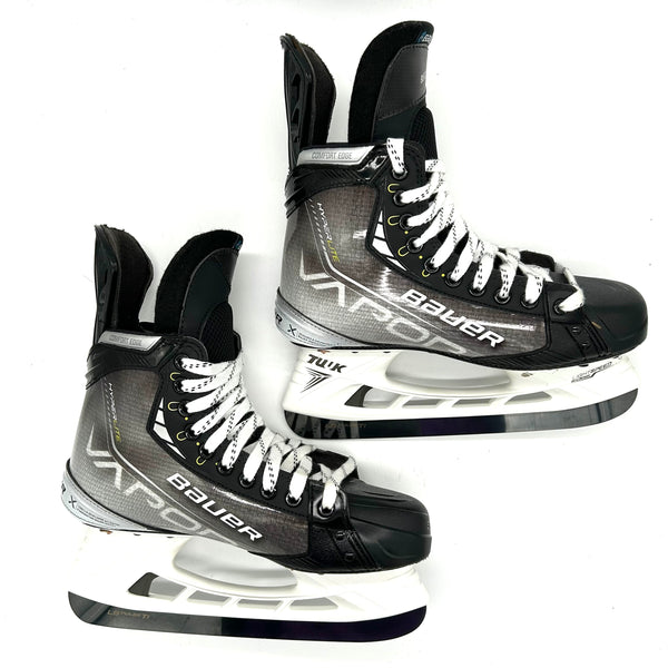 Bauer Vapor Hyperlite - Pro Stock Hockey Skates - Size 7.25/7.625EE