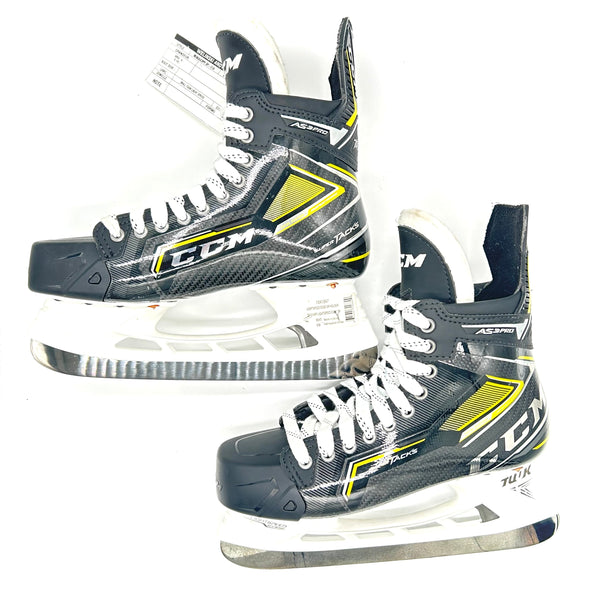 CCM SuperTacks AS3 Pro - Pro Stock Hockey Skates - Size 8.5D