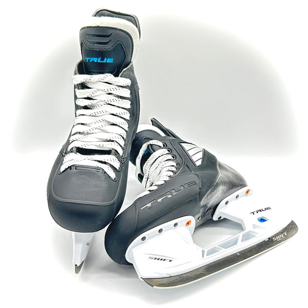 True Custom - Pro Stock Hockey Skates - Size 10D