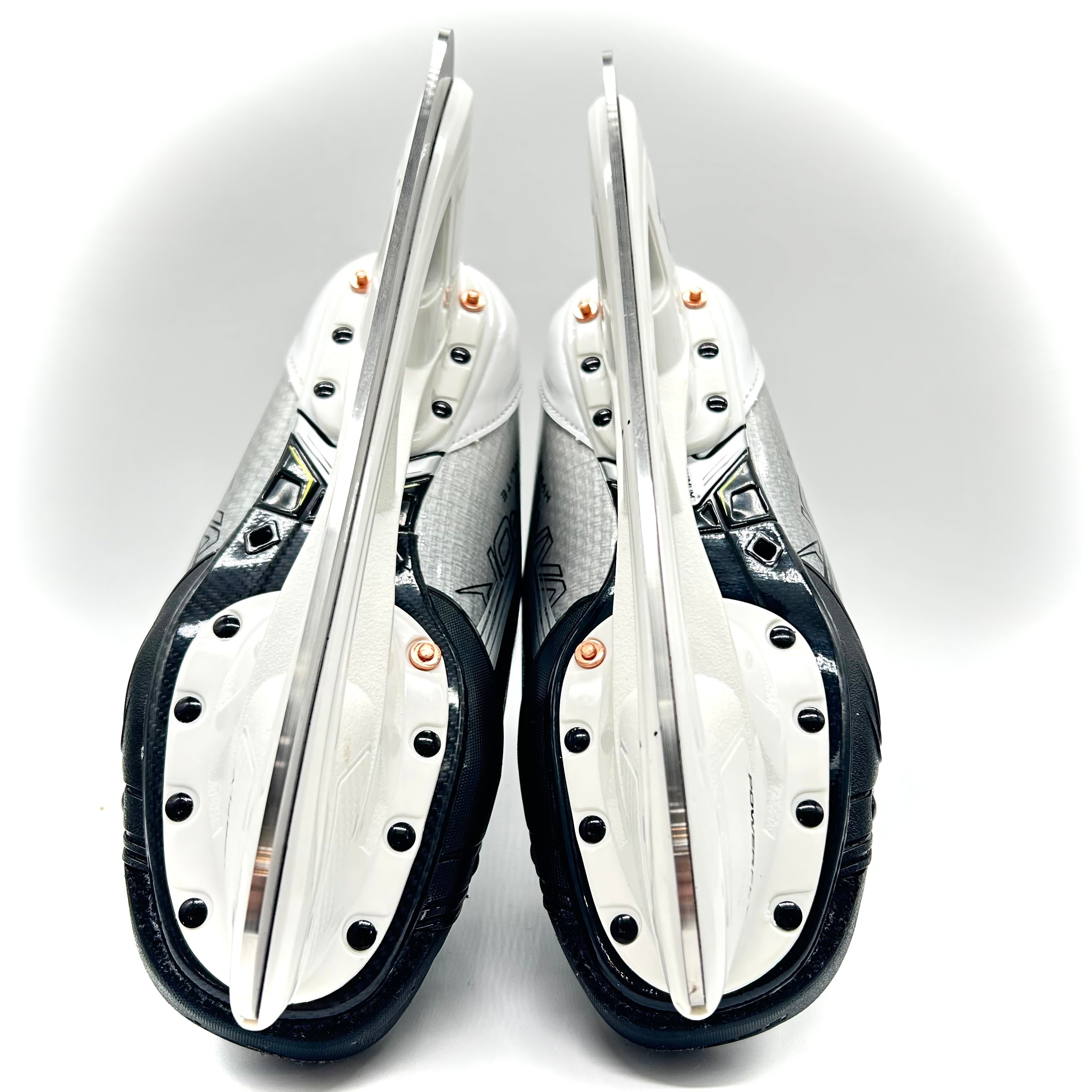 Bauer Vapor Hyperlite 2 - Used Pro Stock Hockey Skates - Size 6D