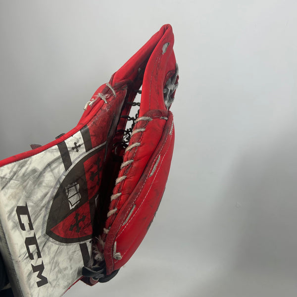 CCM Extreme Flex 5  - Used Goalie Glove (Red/White)