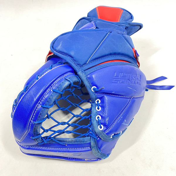 Bauer Supreme Ultrasonic - Used Pro Stock Goalie Glove (Blue/Red)