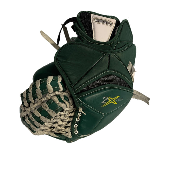 Bauer 2X Pro - Used Pro Stock Senior Goalie Glove