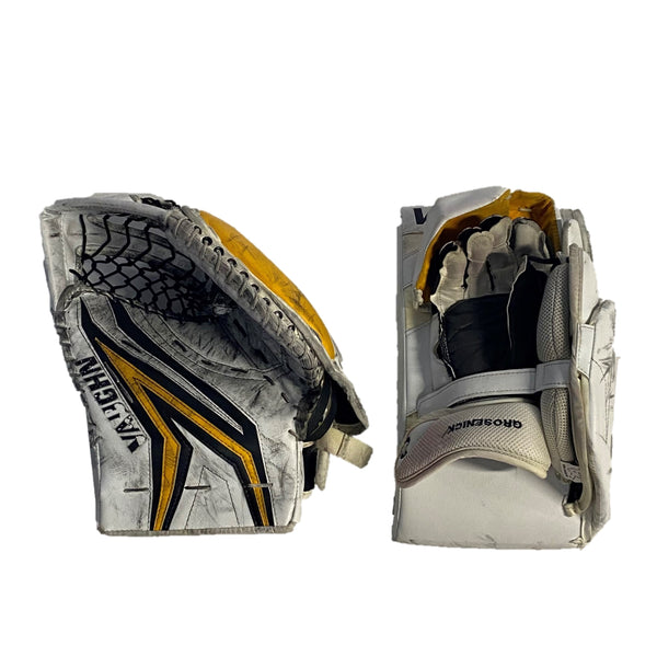 Vaughn Ventus SLR3 - Pro Stock Goalie Pads - Full Set (White/Yellow/Black)