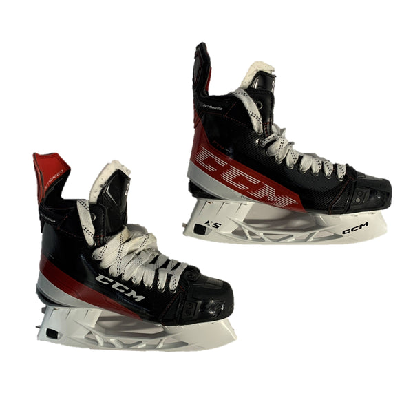CCM Jetspeed FT4 Pro Hockey Skates - Size R 9.25R L 8.75R