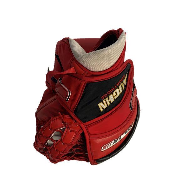 Vaughn Ventus SLR3 - Used Pro Stock Senior Goalie Glove - AHL