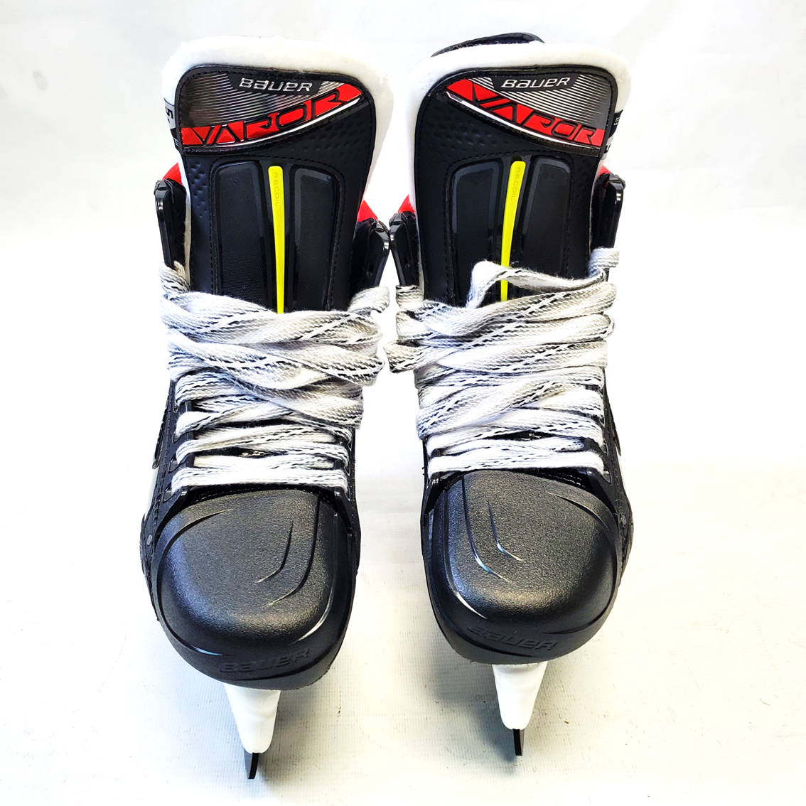 Bauer Vapor 2X Pro Hockey Skates - Size 5.5 Fit 2